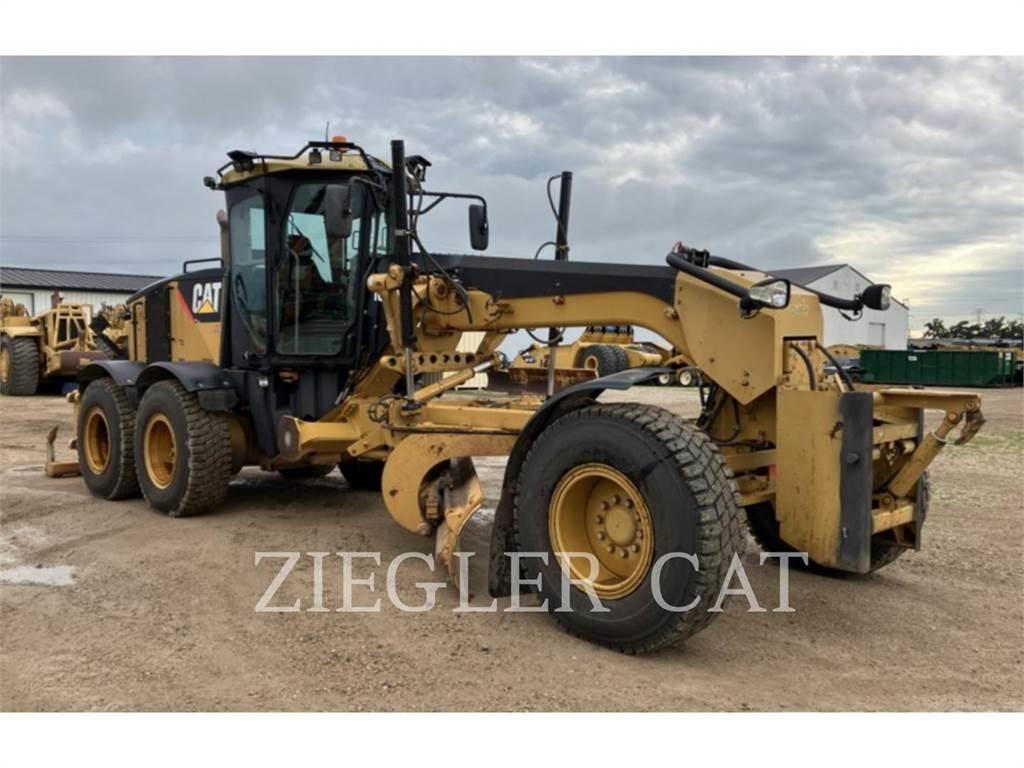 CAT 160M Równiarki