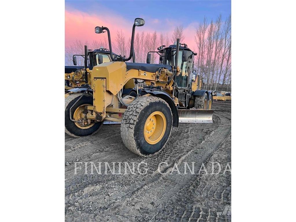 CAT 160M Równiarki
