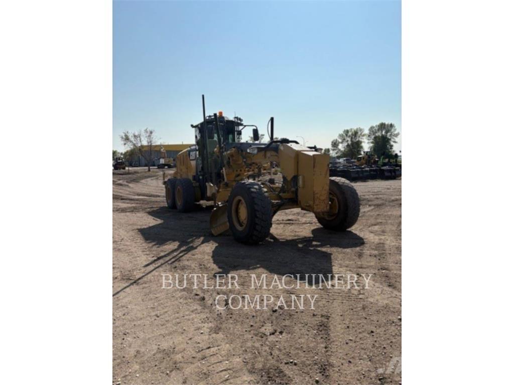 CAT 160M2AWD Równiarki