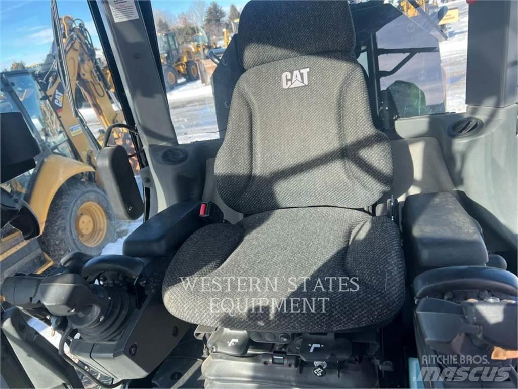 CAT 160M3 Równiarki