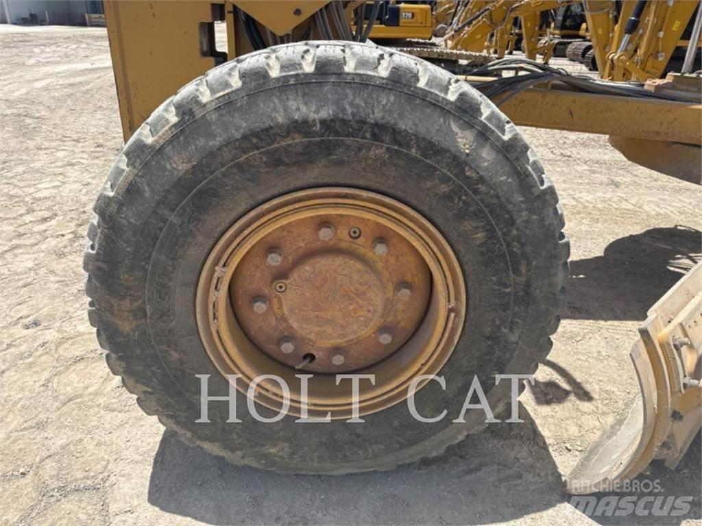 CAT 160M3 AWD Równiarki