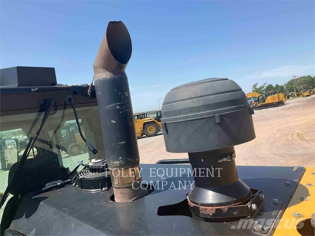 CAT 160M3AW Równiarki