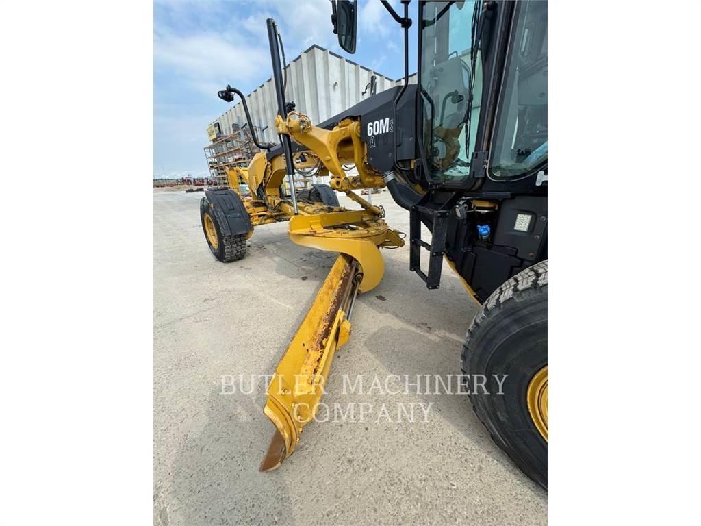 CAT 160M3AWD Równiarki