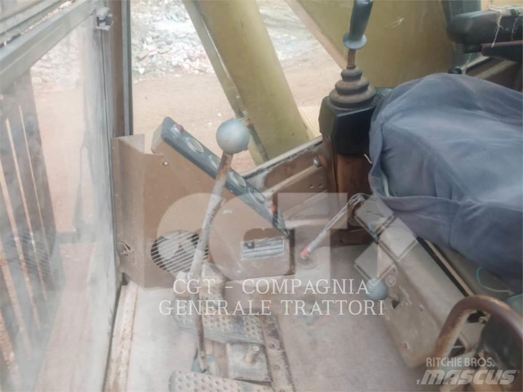 CAT 219 Koparki gąsienicowe