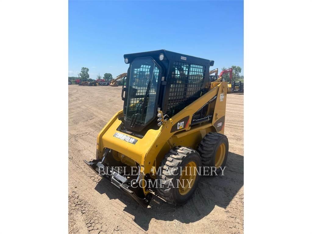 CAT 226B3 C3S2 Ładowarki burtowe