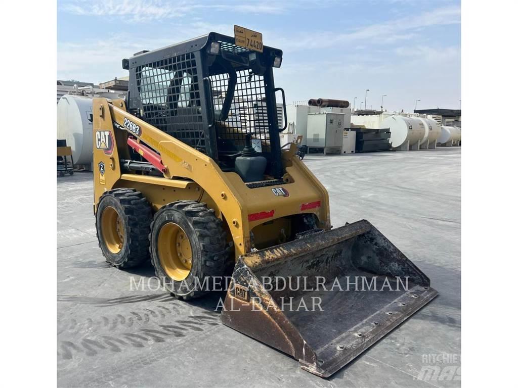 CAT 226B3LRC Ładowarki burtowe