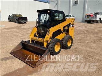 CAT 226D Ładowarki burtowe