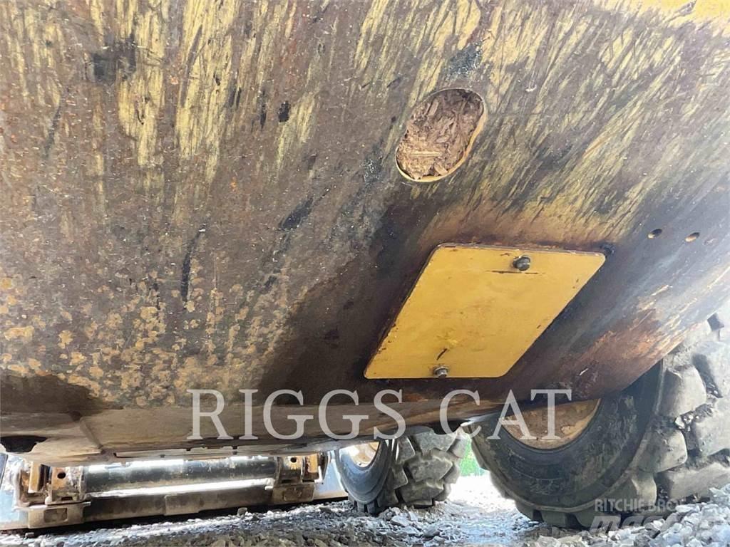 CAT 226D Ładowarki burtowe