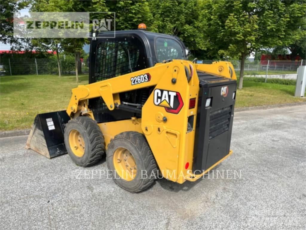 CAT 226D Ładowarki burtowe