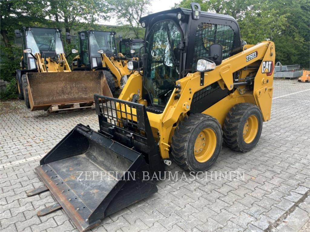 CAT 226D Ładowarki burtowe