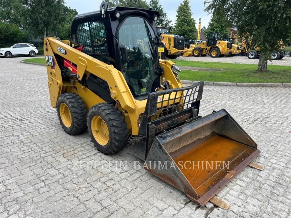 CAT 226D Ładowarki burtowe