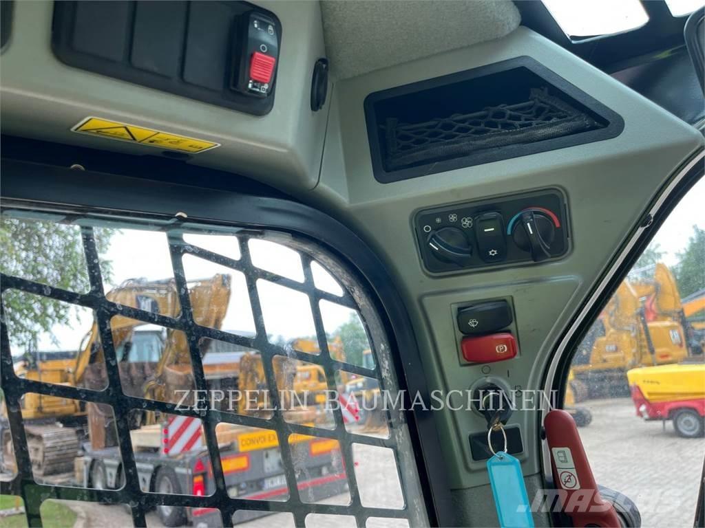CAT 226D Ładowarki burtowe
