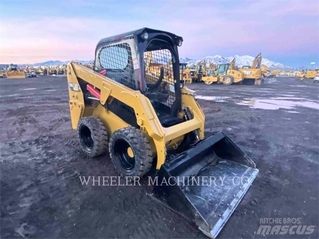 CAT 226D C1-H2 Ładowarki burtowe