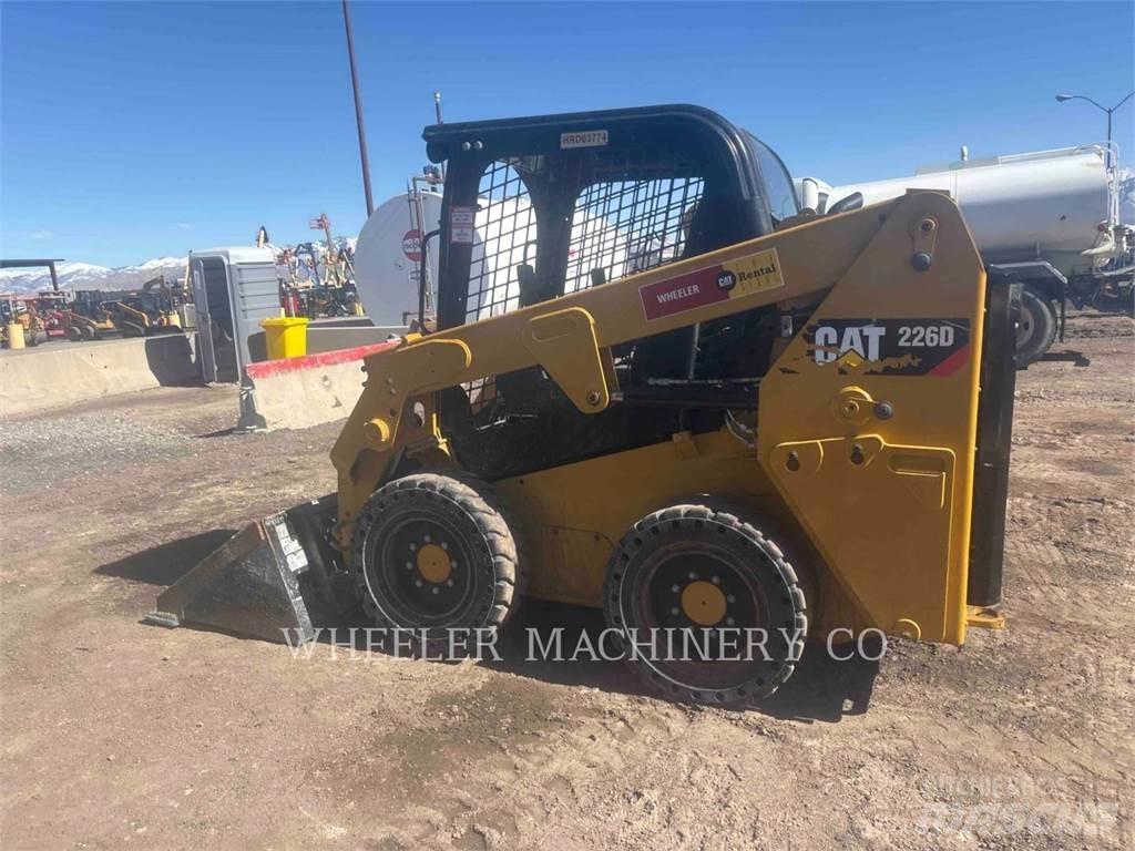 CAT 226D C1-H2 Ładowarki burtowe