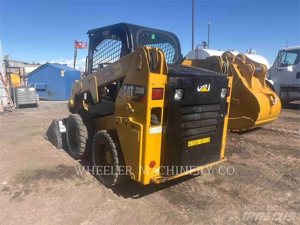 CAT 226D C1-H2 Ładowarki burtowe