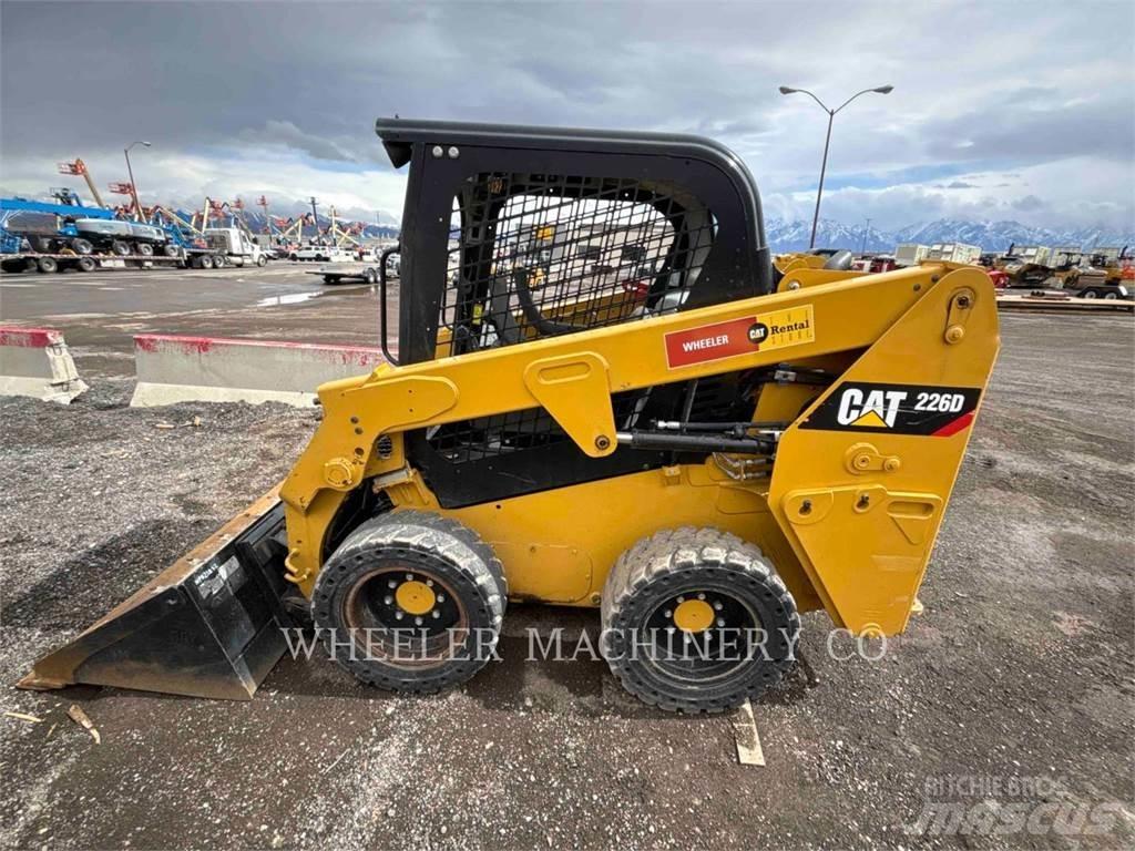 CAT 226D C1-H2 Ładowarki burtowe