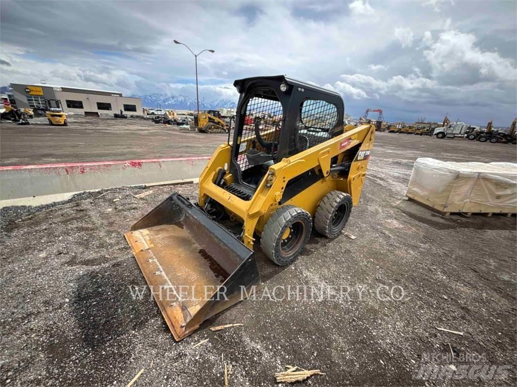 CAT 226D C1-H2 Ładowarki burtowe