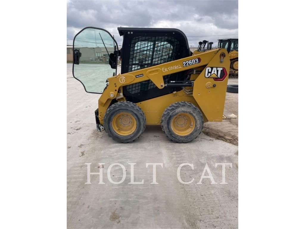 CAT 226D CAB Ładowarki burtowe