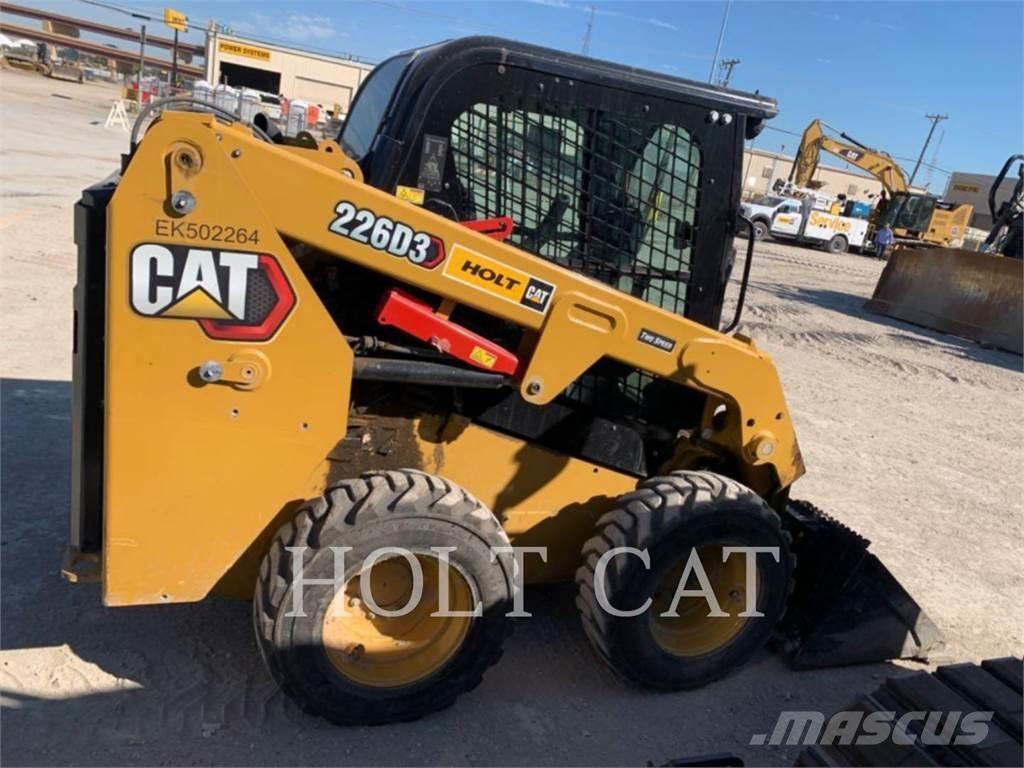 CAT 226D CAB Ładowarki burtowe
