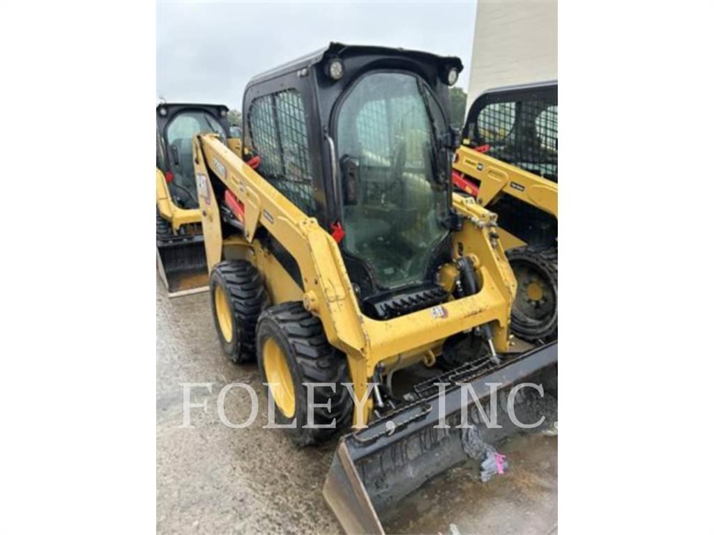 CAT 226D3 Ładowarki burtowe