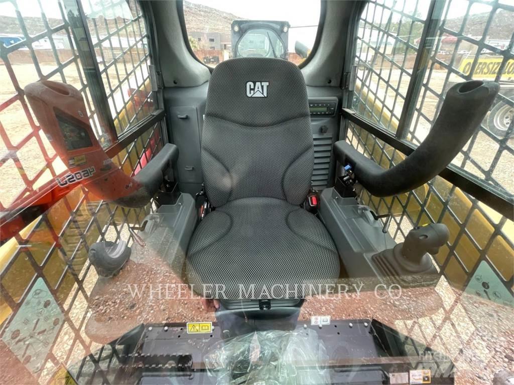 CAT 226D3 C3H2 Ładowarki burtowe
