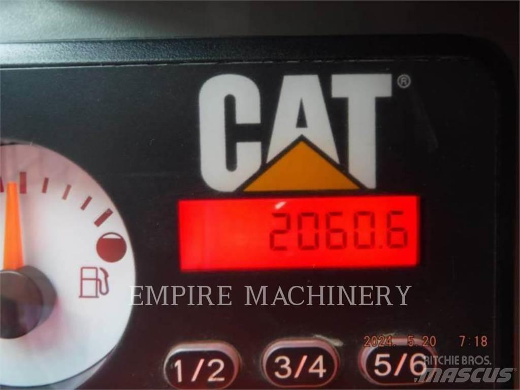 CAT 226D3 CA Ładowarki burtowe