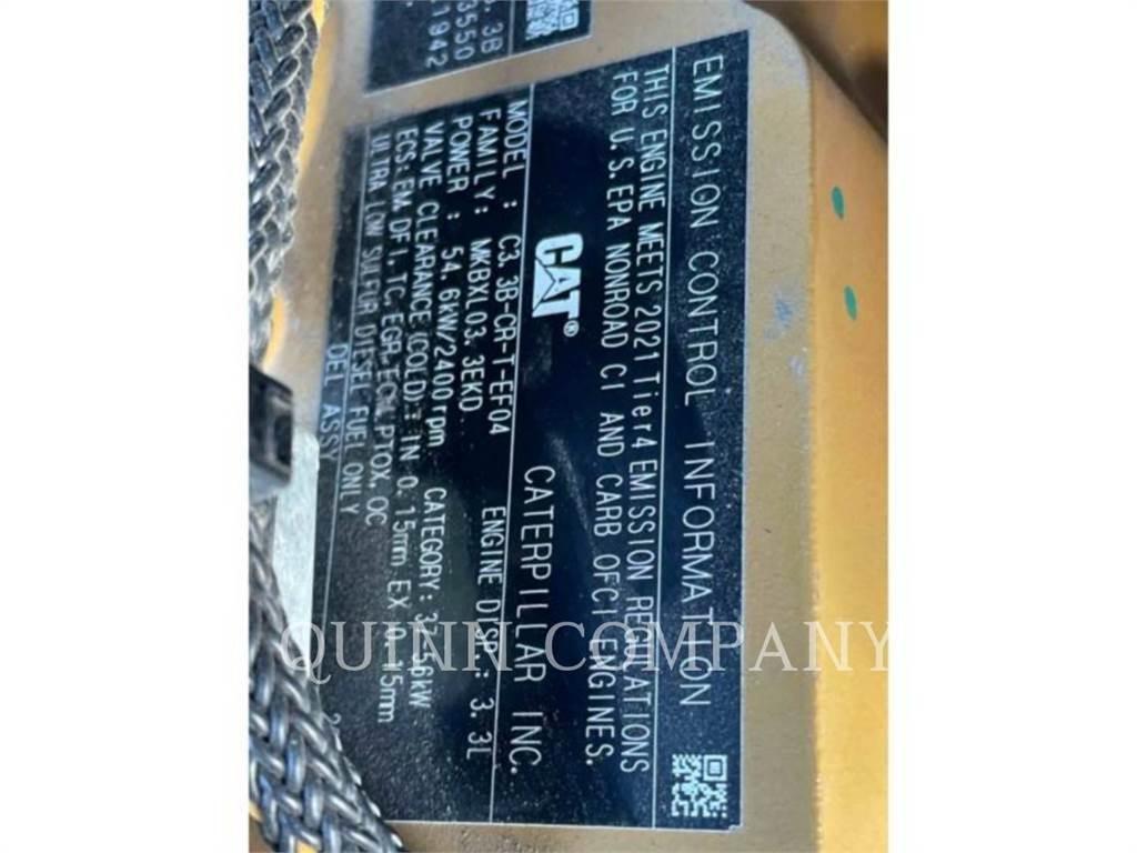 CAT 236D Ładowarki burtowe