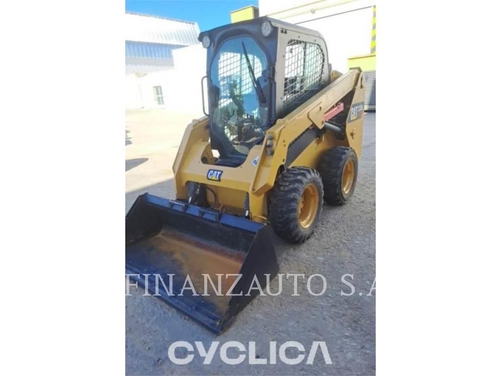 CAT 236D Ładowarki burtowe