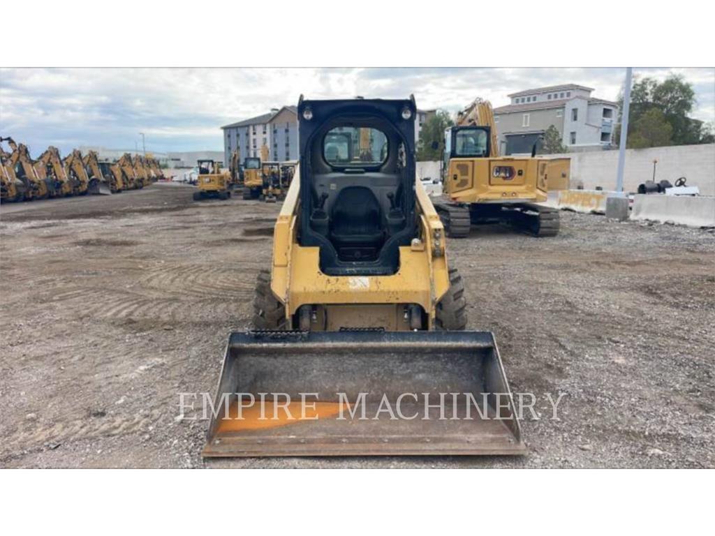 CAT 236D Ładowarki burtowe