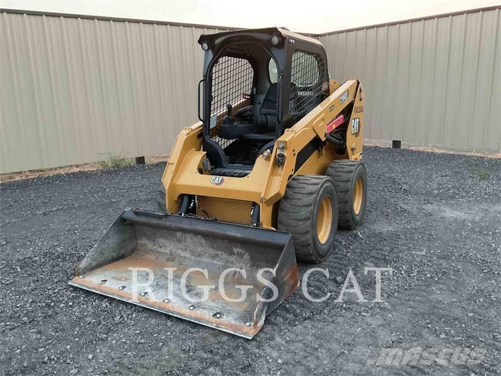 CAT 236D Ładowarki burtowe