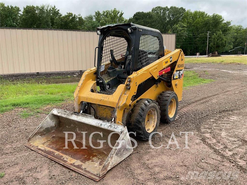 CAT 236D Ładowarki burtowe