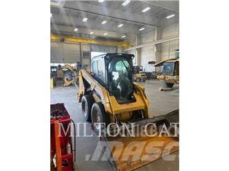 CAT 236D 3 Ładowarki burtowe