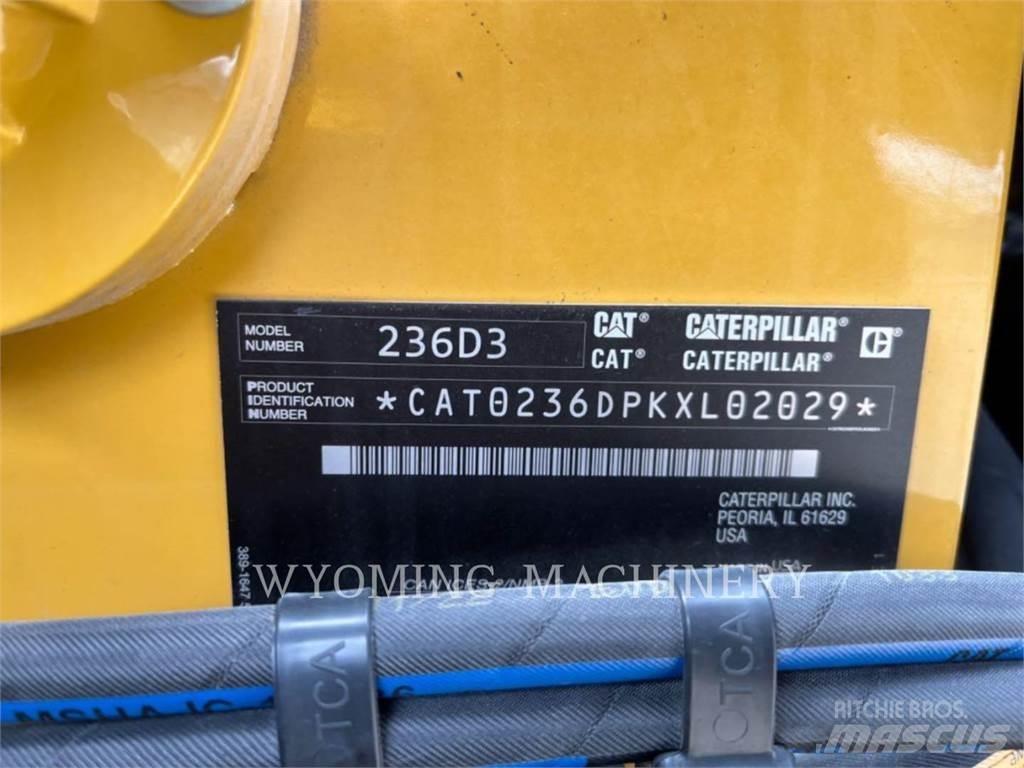 CAT 236D3 Ładowarki burtowe