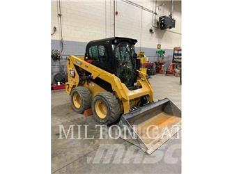 CAT 236D3 Ładowarki burtowe