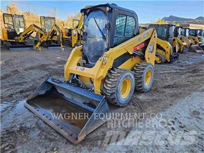 CAT 236D3 Ładowarki burtowe