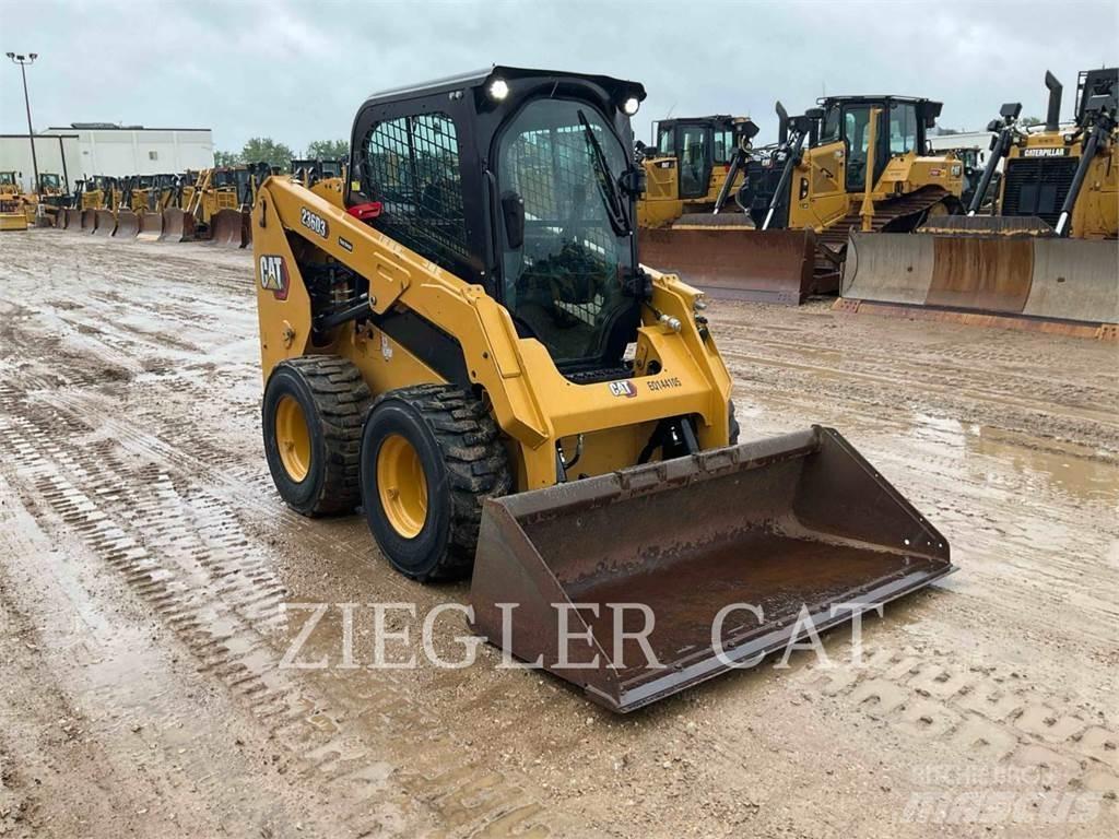 CAT 236D3 Ładowarki burtowe