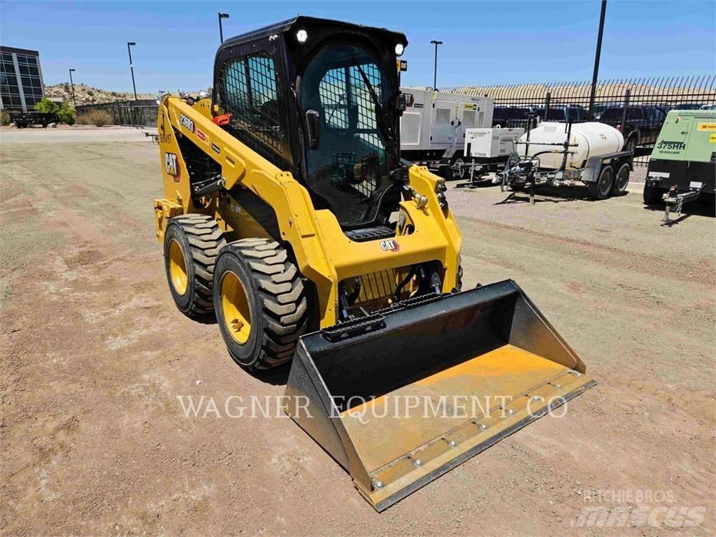 CAT 236D3 Ładowarki burtowe