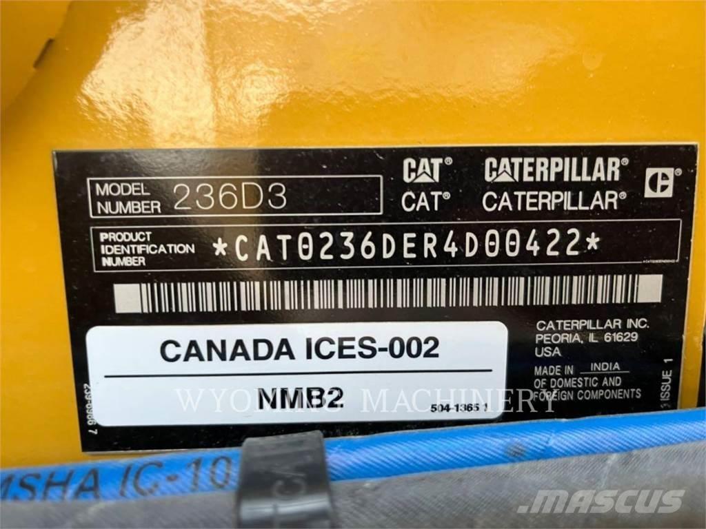 CAT 236D3 Ładowarki burtowe