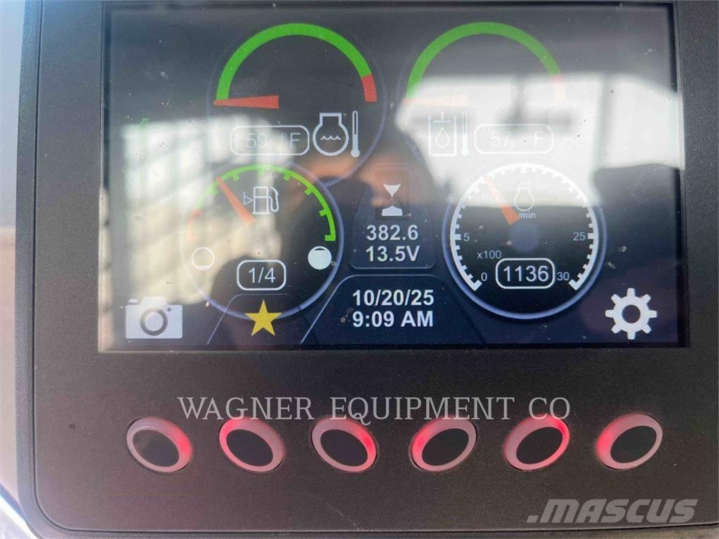 CAT 236D3 Ładowarki burtowe