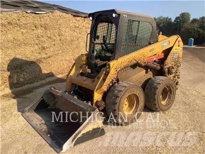 CAT 236D3 A2Q Ładowarki burtowe