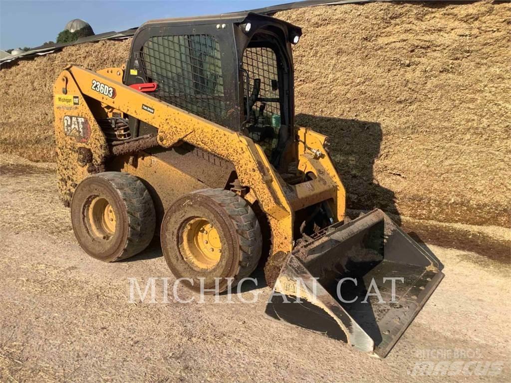 CAT 236D3 A2Q Ładowarki burtowe
