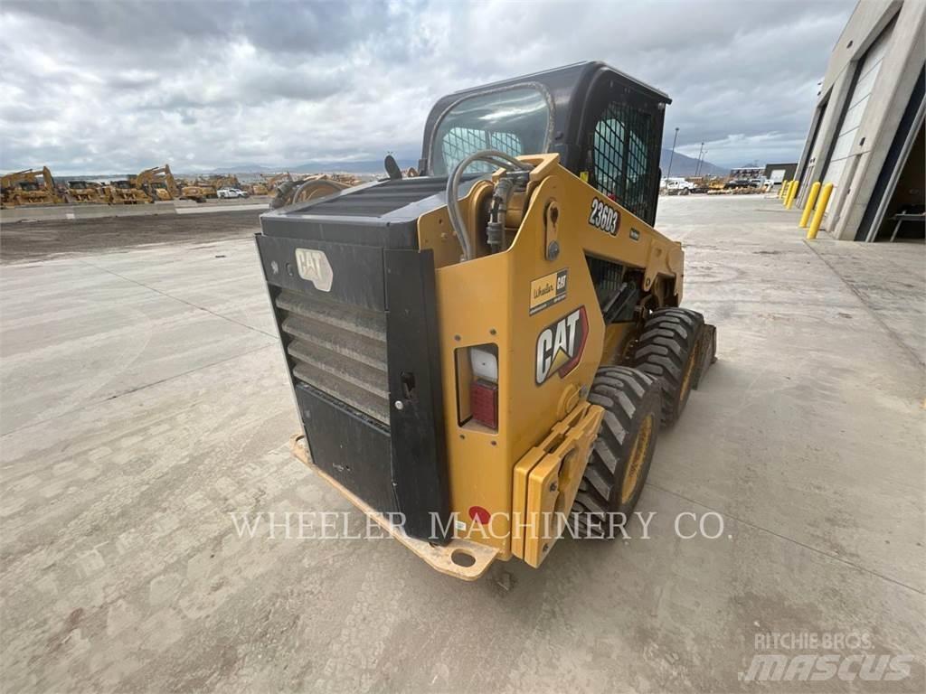 CAT 236D3 C3H2 Ładowarki burtowe