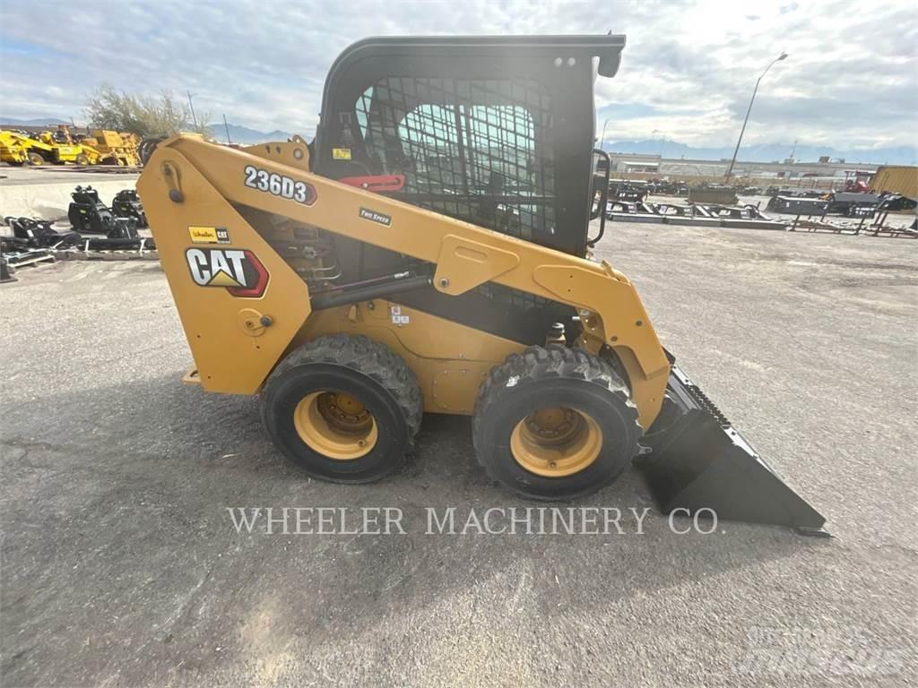 CAT 236D3 C3H2 Ładowarki burtowe