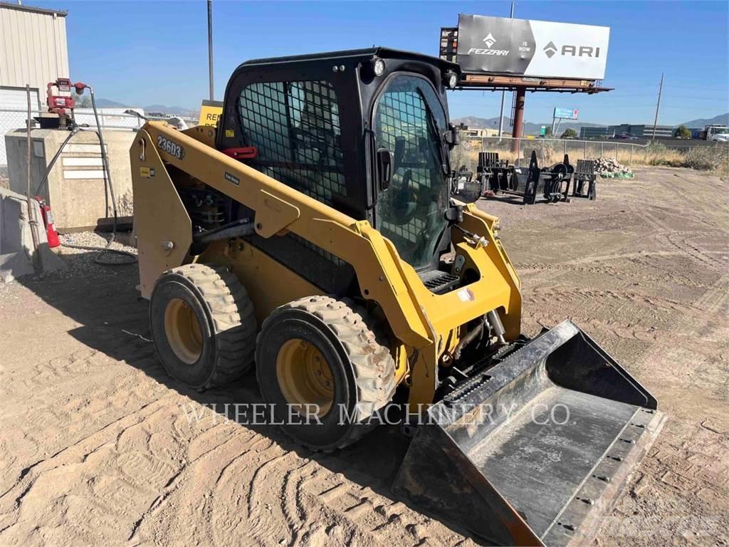 CAT 236D3 C3H2 Ładowarki burtowe