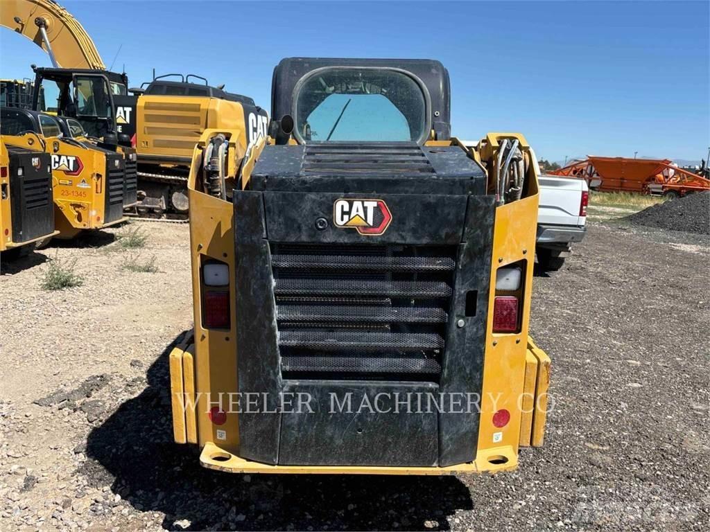 CAT 236D3 C3H2 Ładowarki burtowe