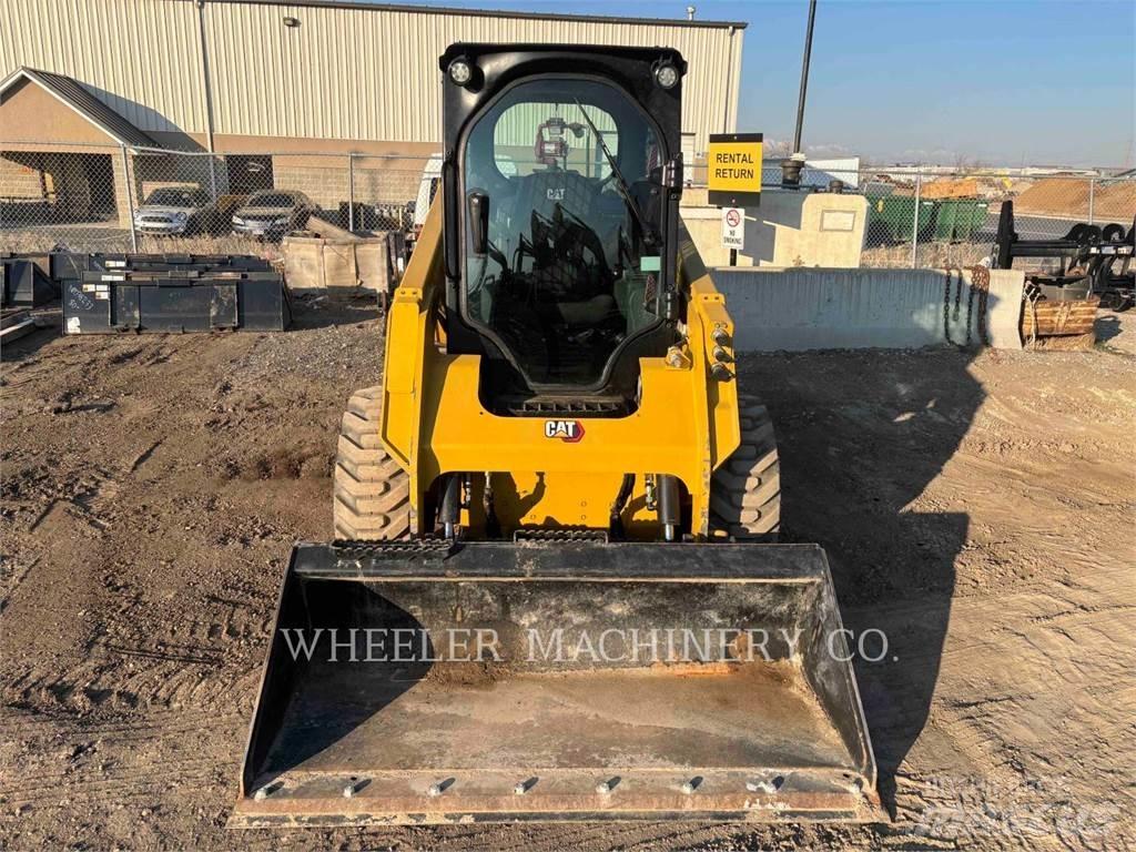 CAT 236D3 C3H2 Ładowarki burtowe
