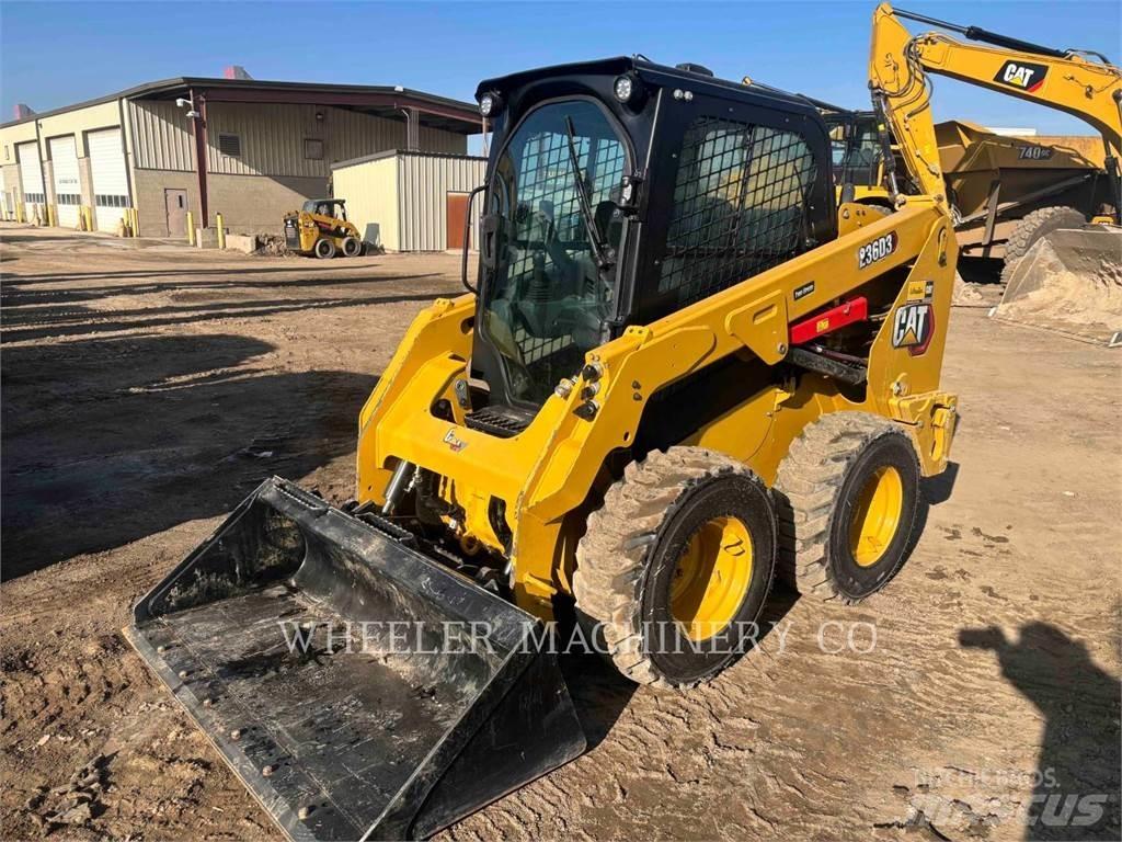 CAT 236D3 C3H2 Ładowarki burtowe