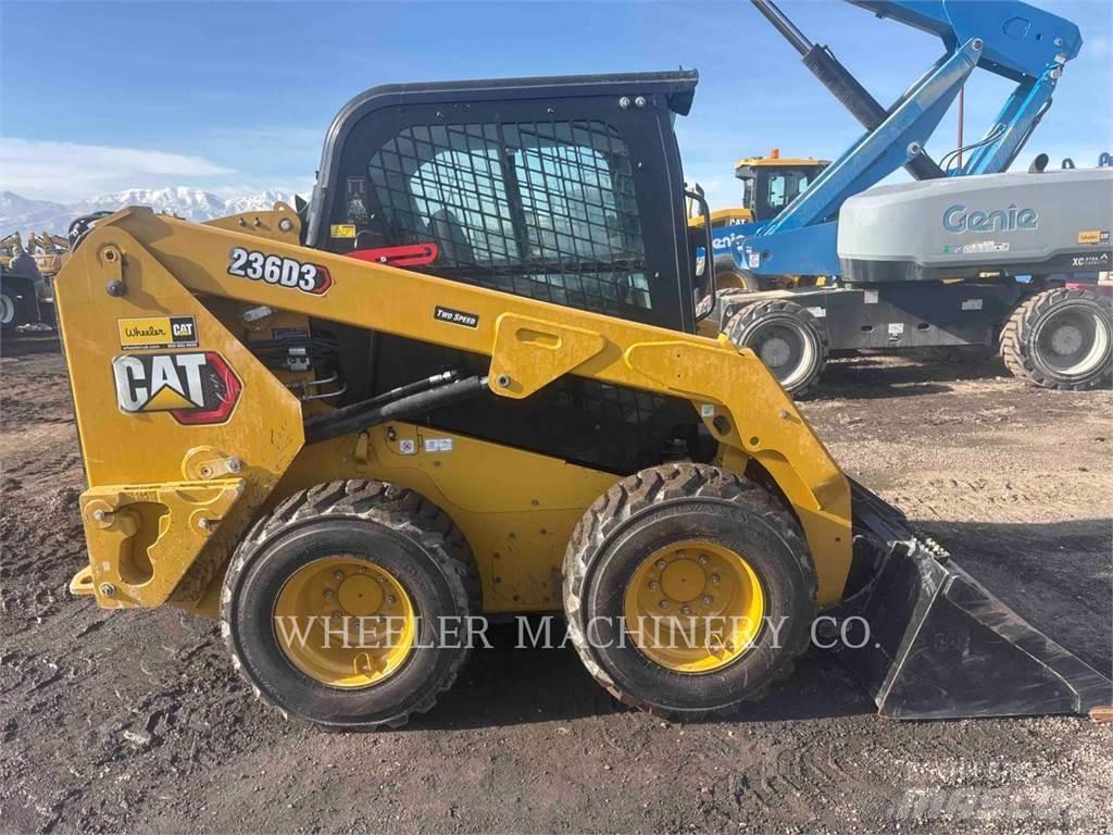 CAT 236D3 C3H2 Ładowarki burtowe