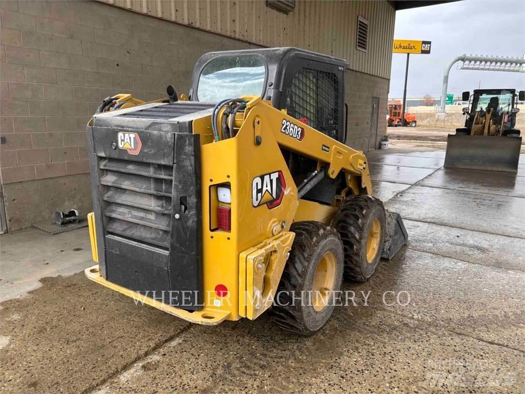 CAT 236D3 C3H2 Ładowarki burtowe