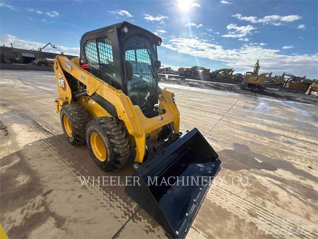 CAT 236D3 C3H2 Ładowarki burtowe